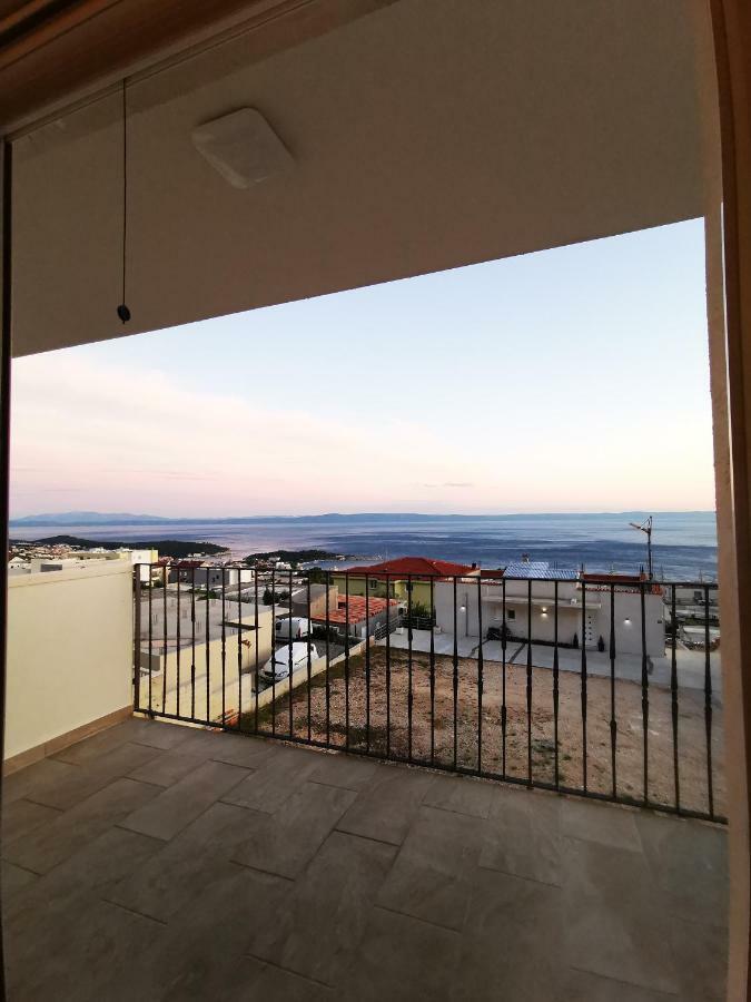 Charming studio - apartment Makarska Exterior foto