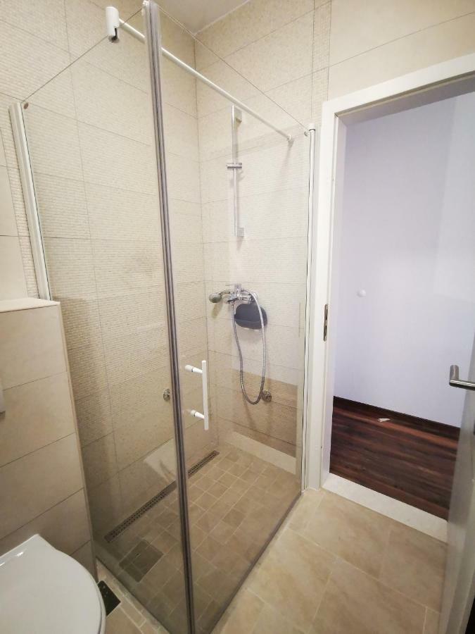 Charming studio - apartment Makarska Exterior foto